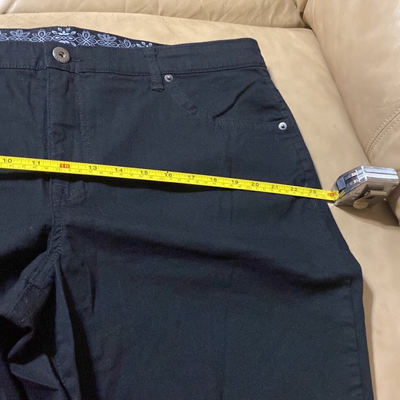 Faded Glory shorts - Picture 7 of 7